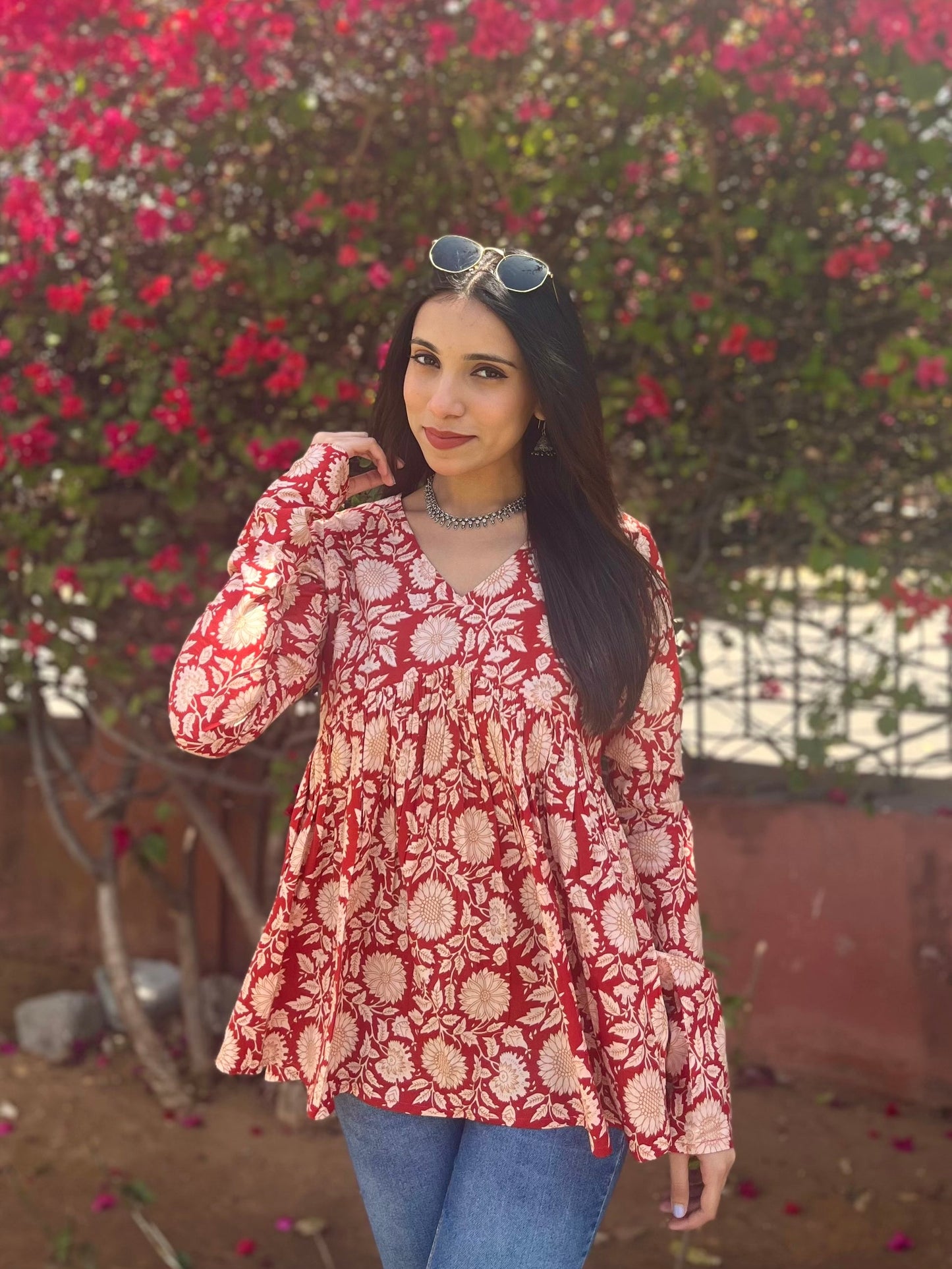 Falak Kurti