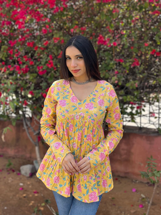 Sajni Kurti