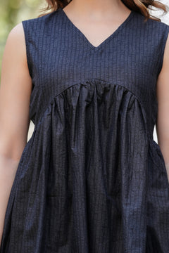 Noir Ease Sleeveless Kurti