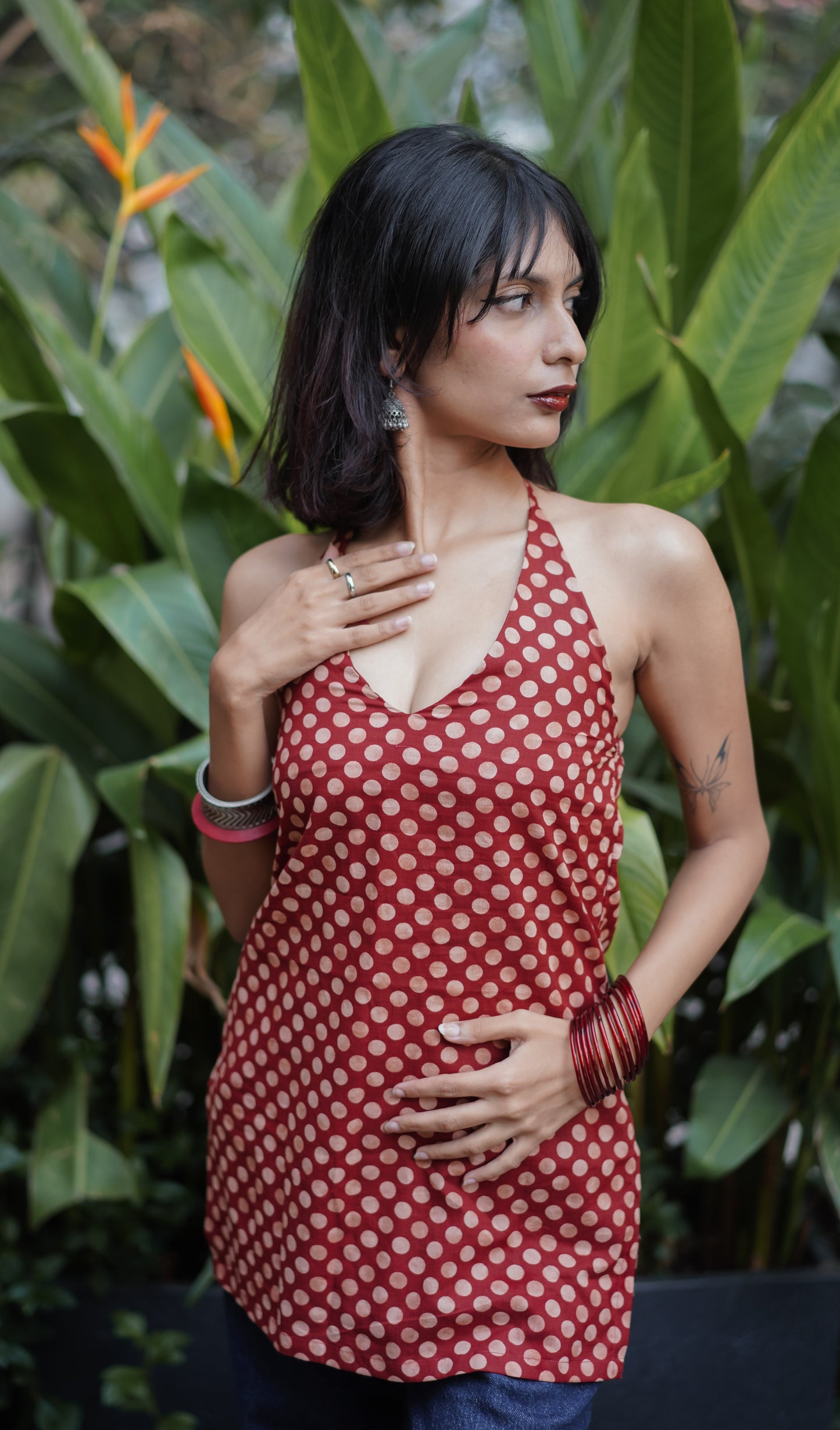 Bindi Kurti