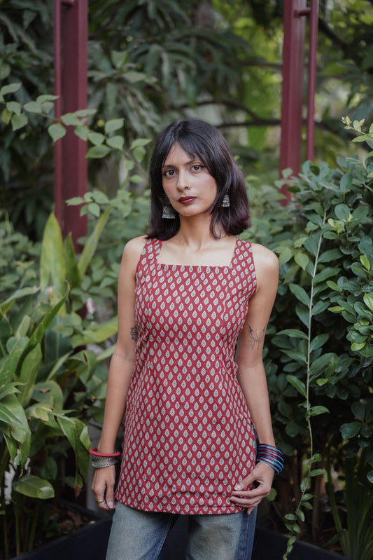 Gajra Kurti