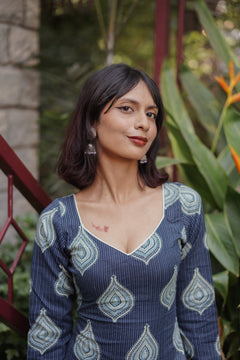 Kangan Kurti